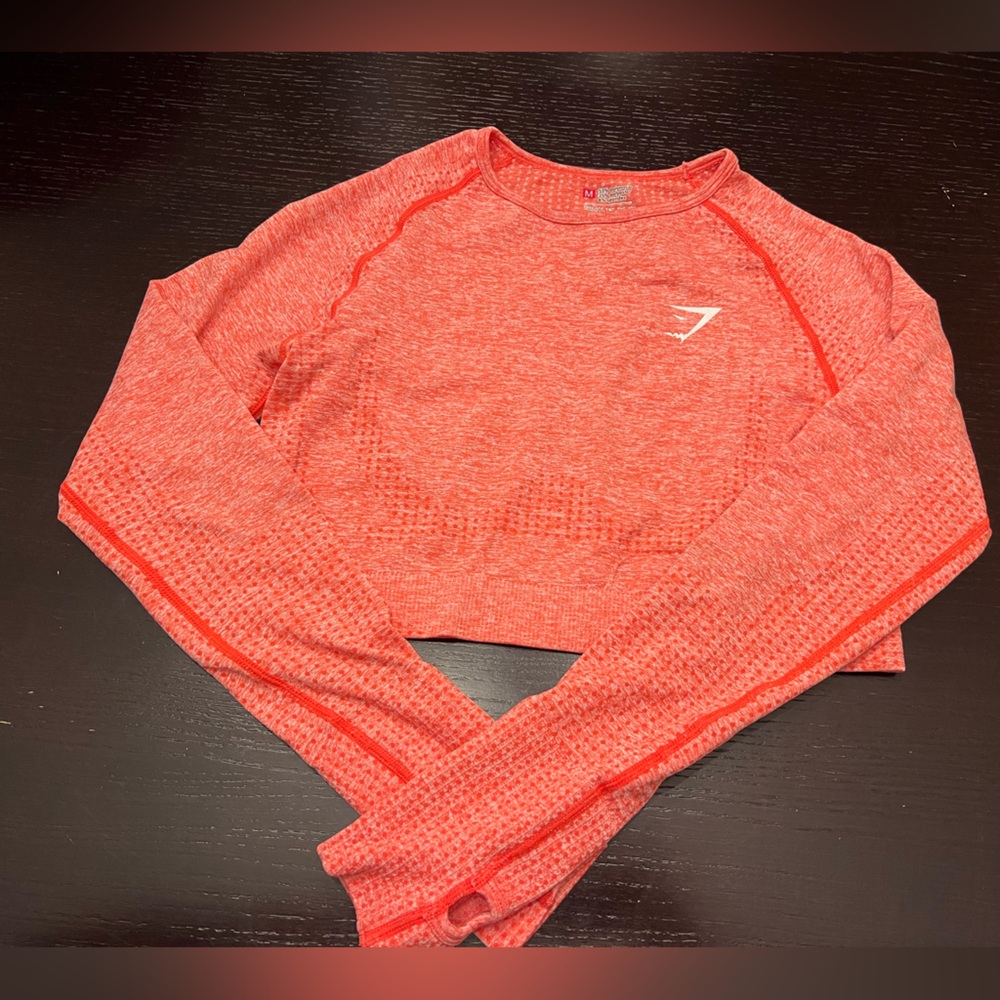 Size medium gym shark crop top
